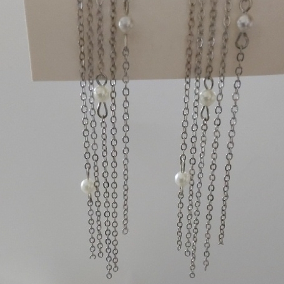 Silver Starfish Dangle Earrings - Picture 4 of 4